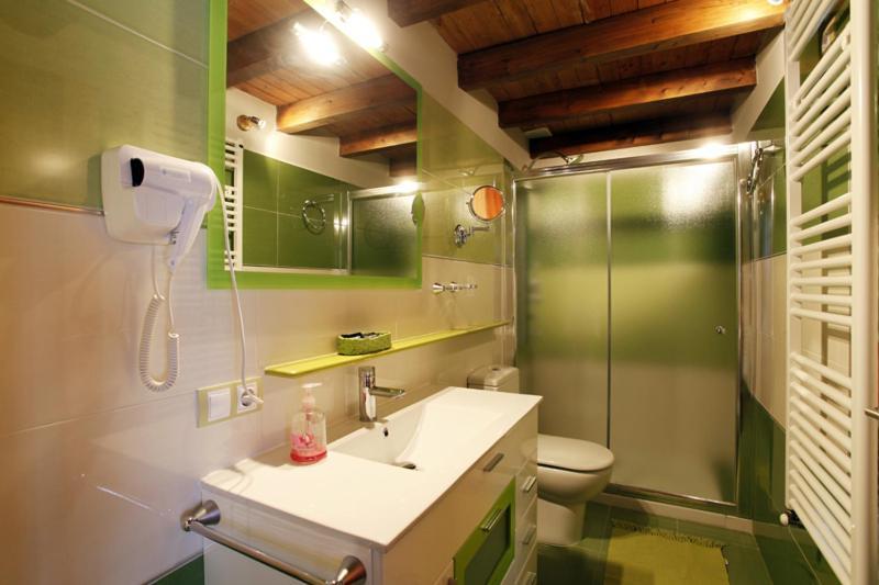 Apartamentos Hervasypunto Pokoj fotografie